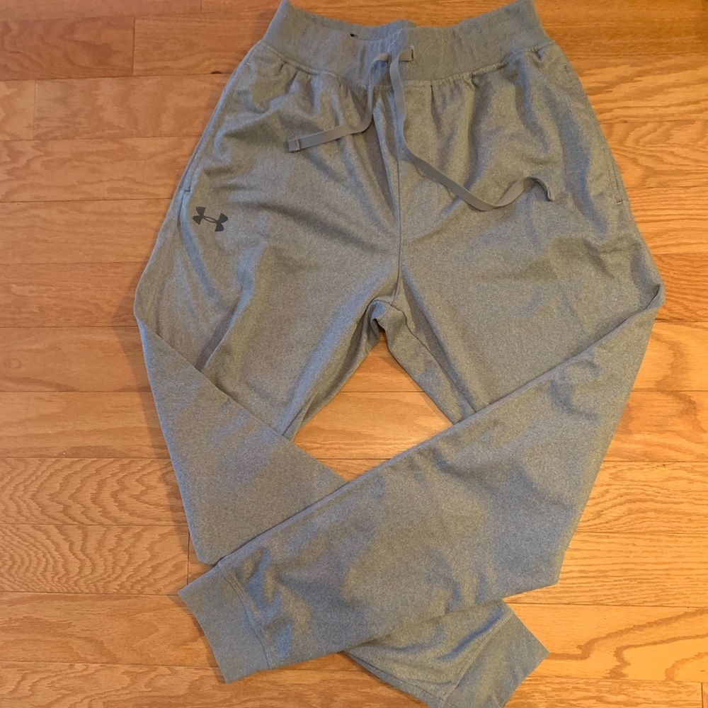 Men’s Under Armor jogging pants